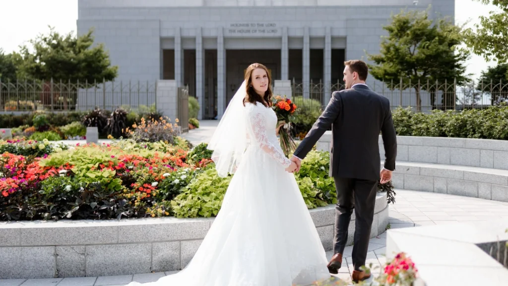 Is Amelia Draper Married Husband and Relationship Status